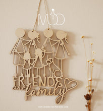 Carregar imagem no visualizador da galeria, &quot;Friends are Family&quot;